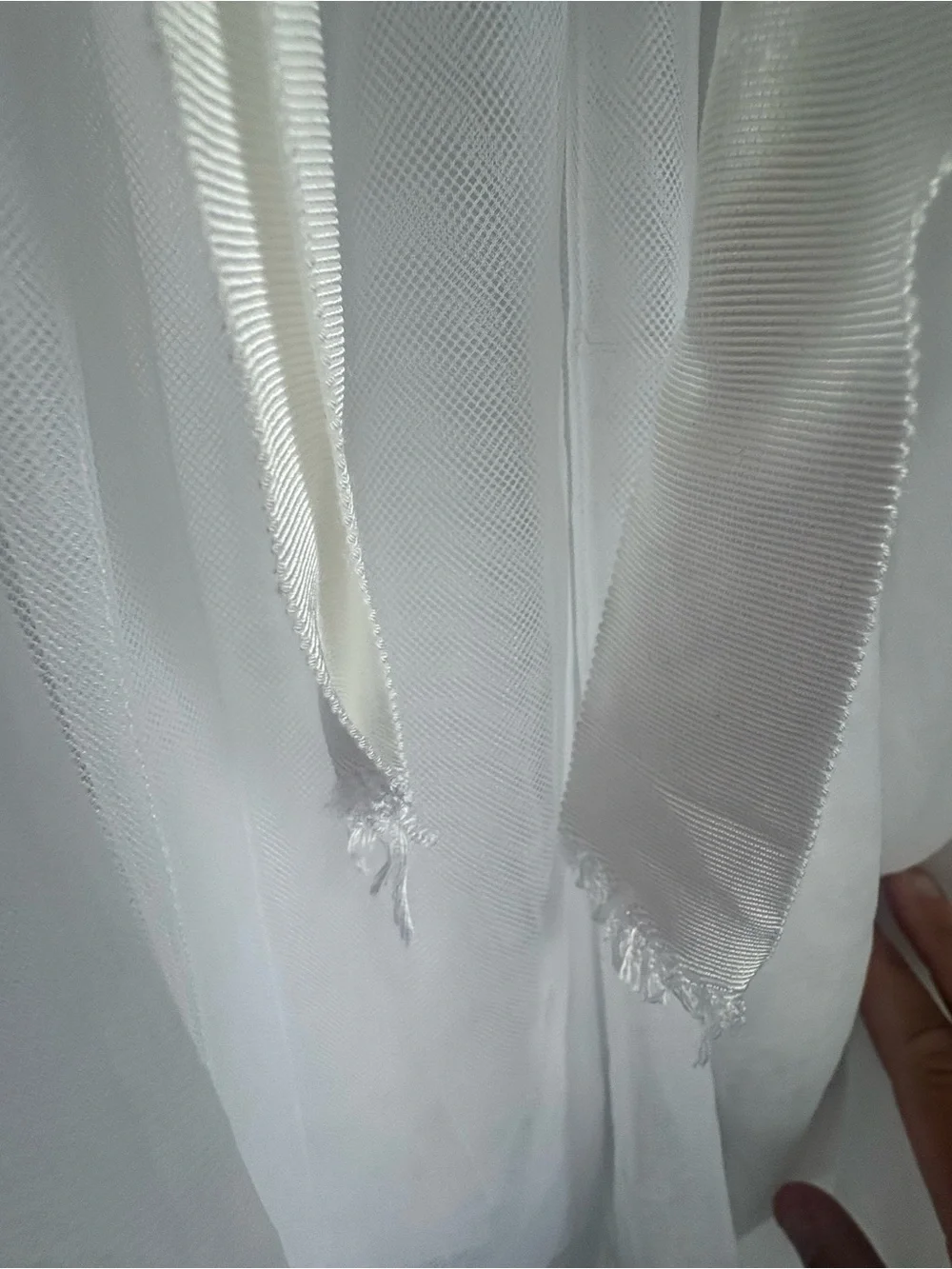 David's Bridal White Girls' Tulle Lace Strap Dress - Picture 4 of 7